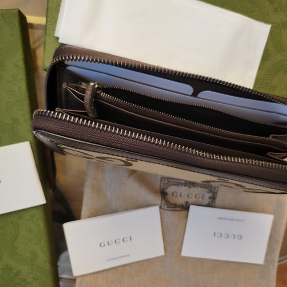 Authentic Gucci Diana Jumbo GG Wallet - Picture 4 of 13